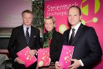 Präsident PILDNER-STEINBURG (IV), LRin EDLINGER-PLODER und Vorsitzender GERSTENMAYER (FR) präsentierten die neue Forschungsstrategie. © Foto Raggam Präsident PILDNER-STEINBURG (IV), LRin EDLINGER-PLODER und Vorsitzender GERSTENMAYER (FR) präsentierten die neue Forschungsstrategie.